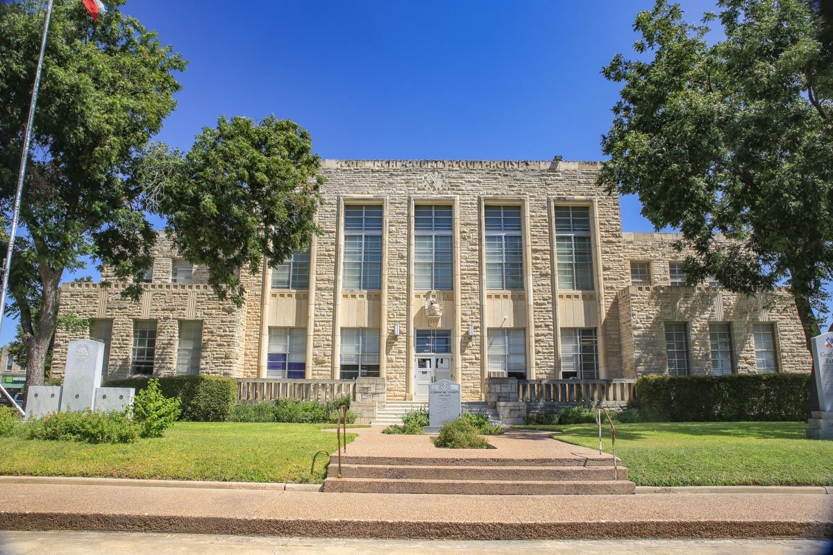 Comanche County courthouse, Texas