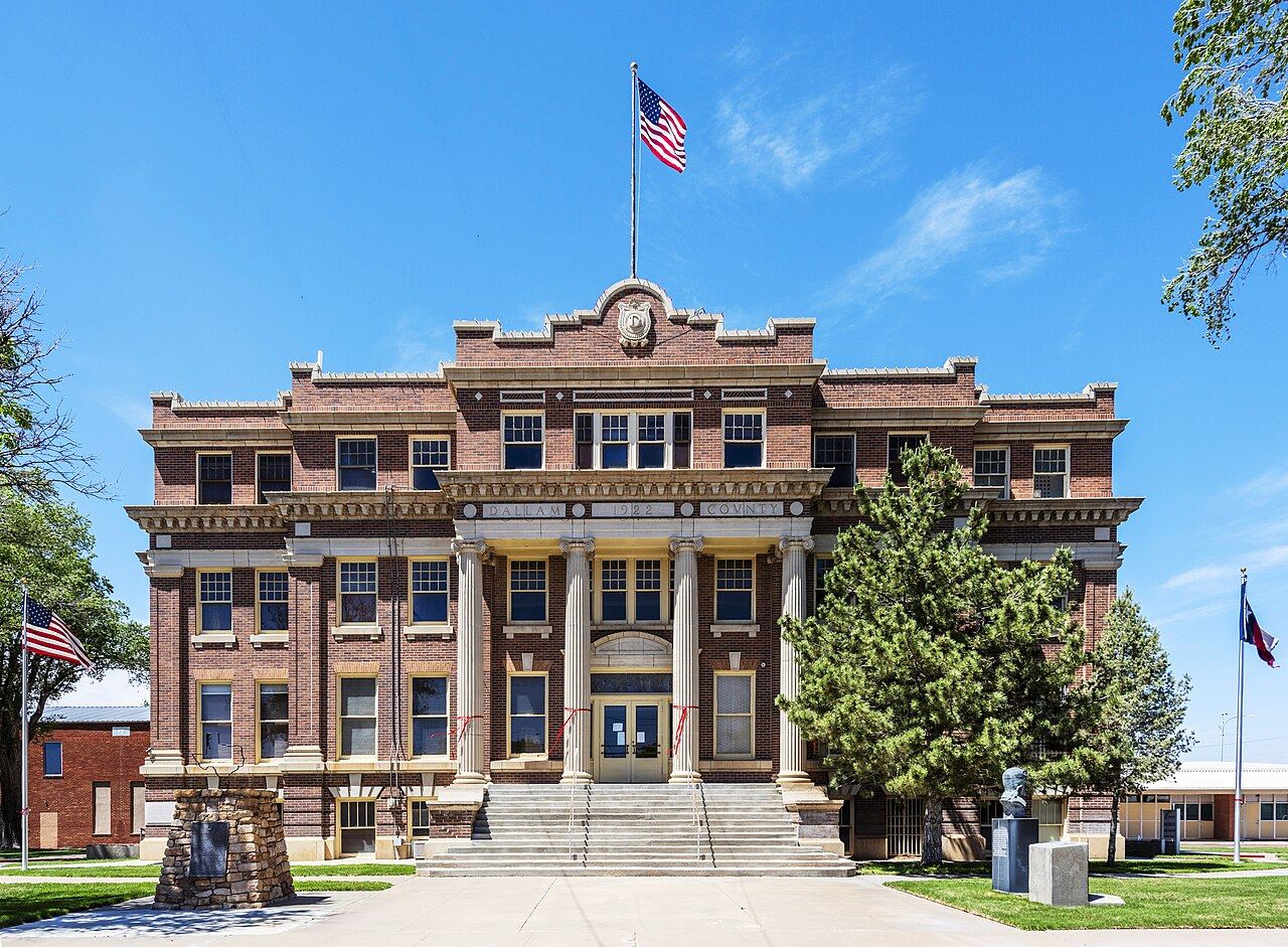 Dallam County courthouse, Texas