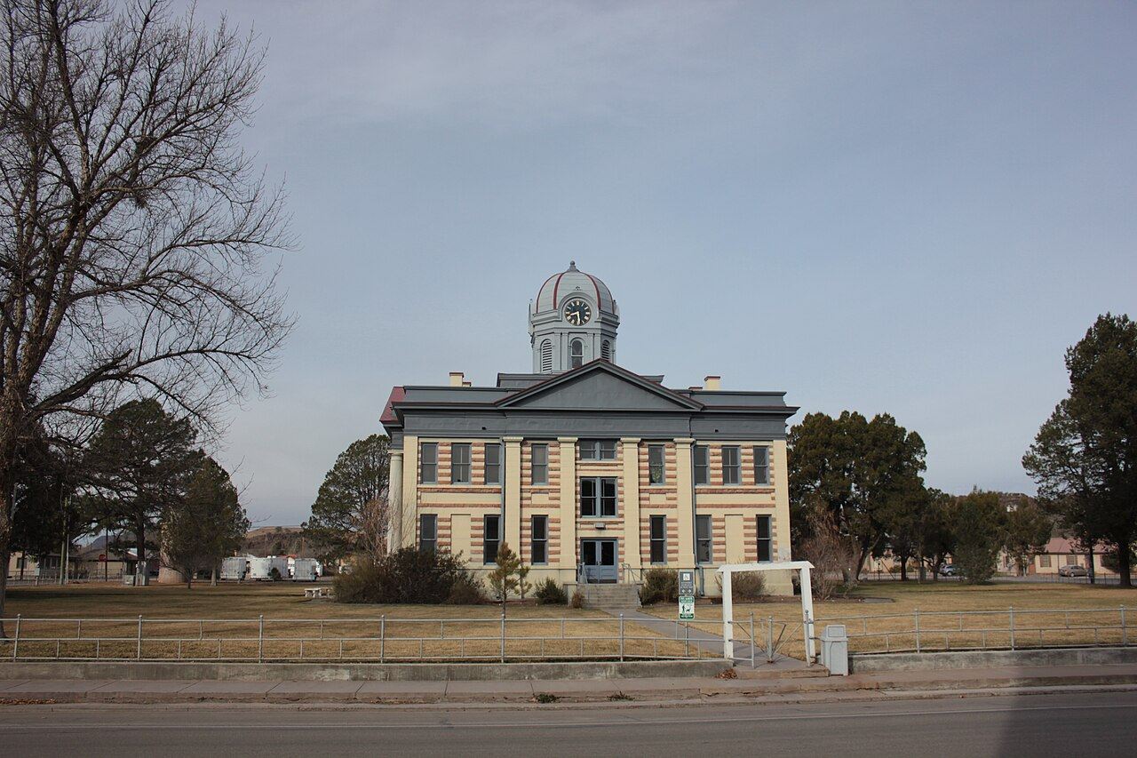 Jeff Davis County courthouse, Texas