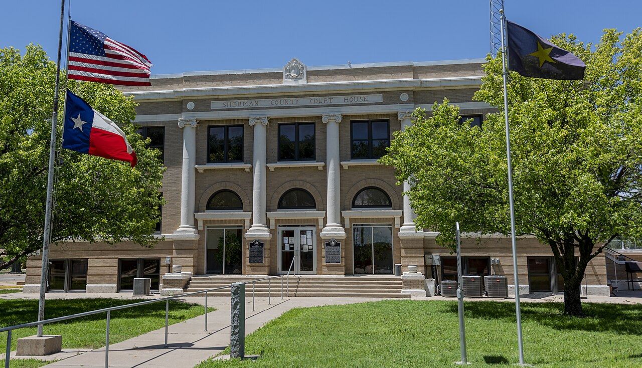 Sherman County courthouse, Texas